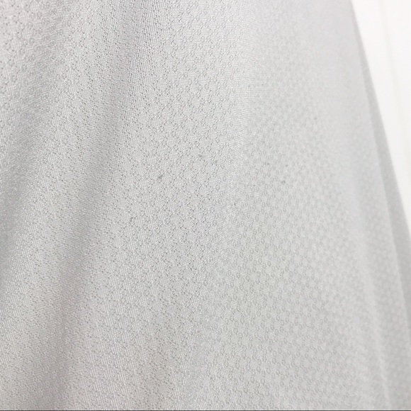 Lululemon No Limits tank silver spoon 6 gray - Picture 7 of 8